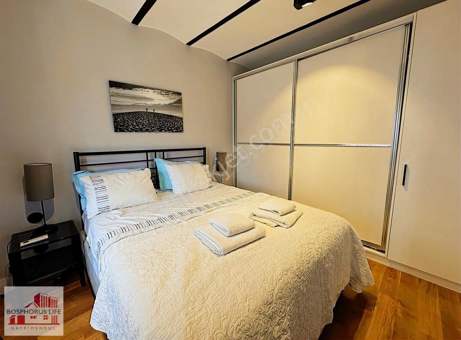 Galata Kuledibinde Eşsiz Manzaralı 1+1 Kiralık - Görsel 8