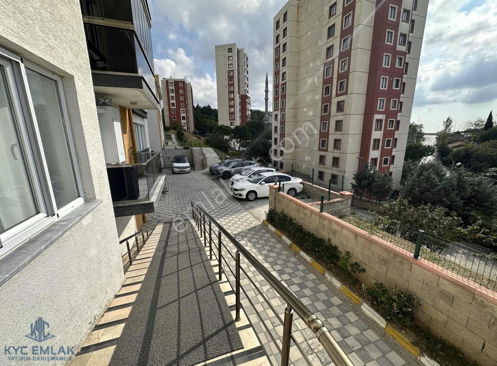 Kyc'den Satılık Özel Yapım 2+1 Ferah Aydınlık Önü Açık Site İçi - Görsel 13