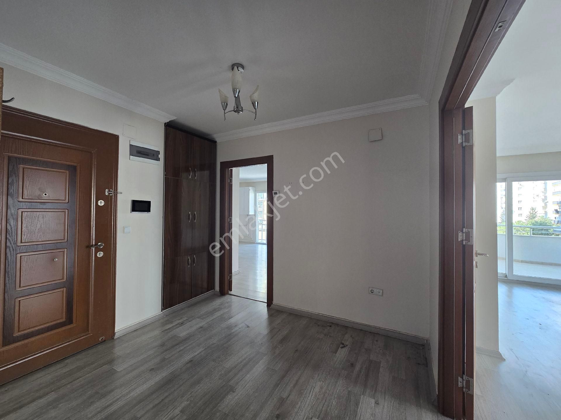 Lotus’tan Hayalpark’ta Bulvar Üzeri Masrafsız, Doğalgazlı Kiralık Geniş Daire - Görsel 14