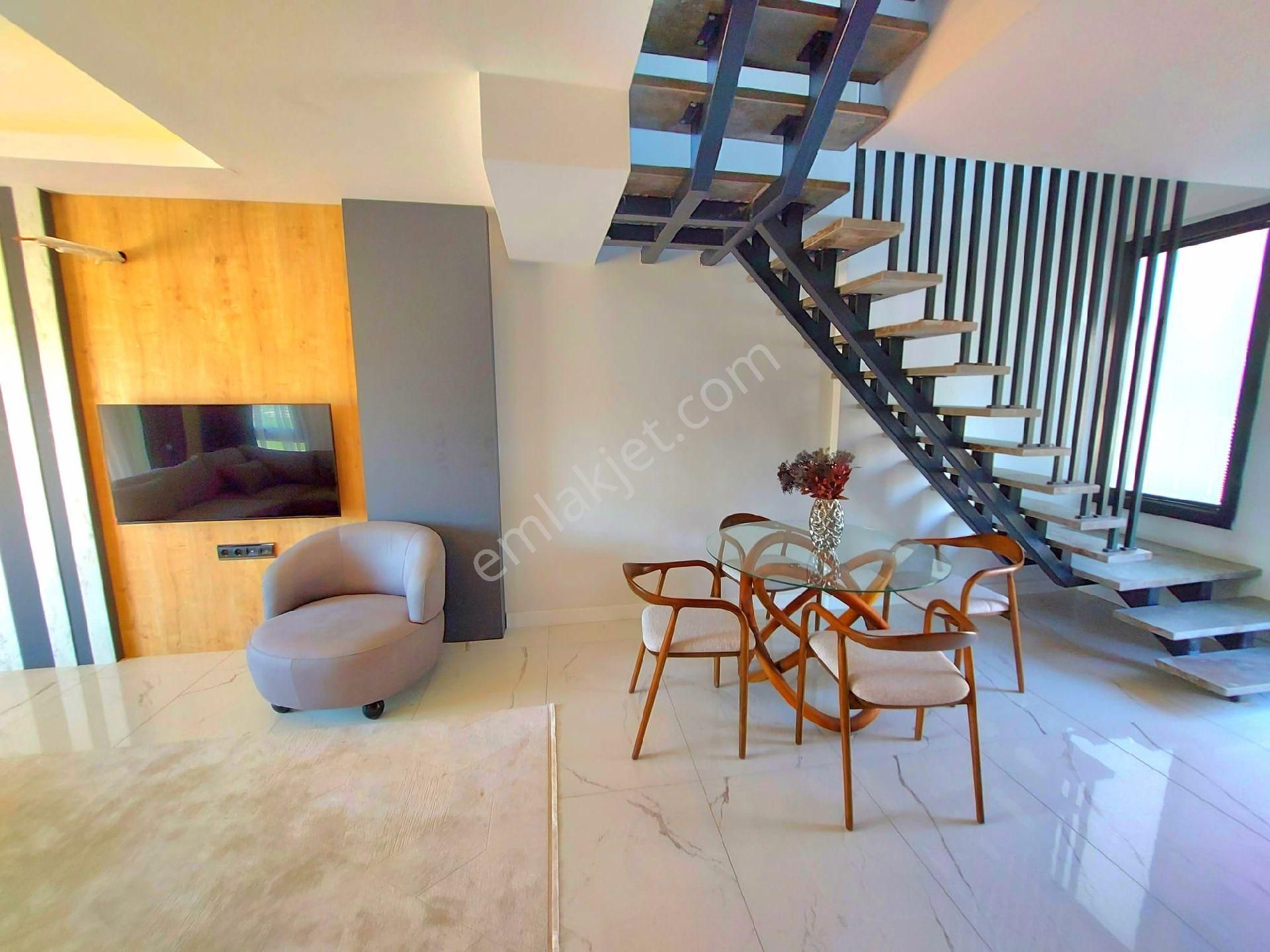 Kuşadasında Uygun Ödeme Şeçeneklerıyle Özel Havuzlu Villa - Görsel 7