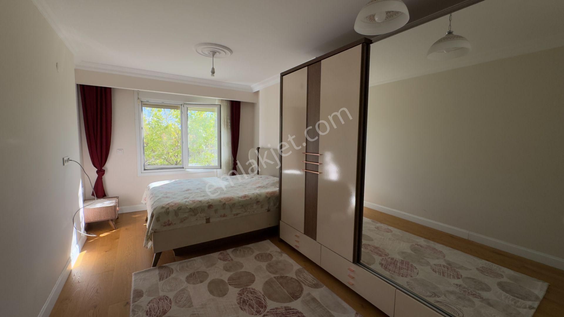 Güre'de Oksijeni Bol Zeytinlik Alan İçerisinde, Kazdağlarının Eteğinde Havuzlu Lüks Villa - Görsel 40