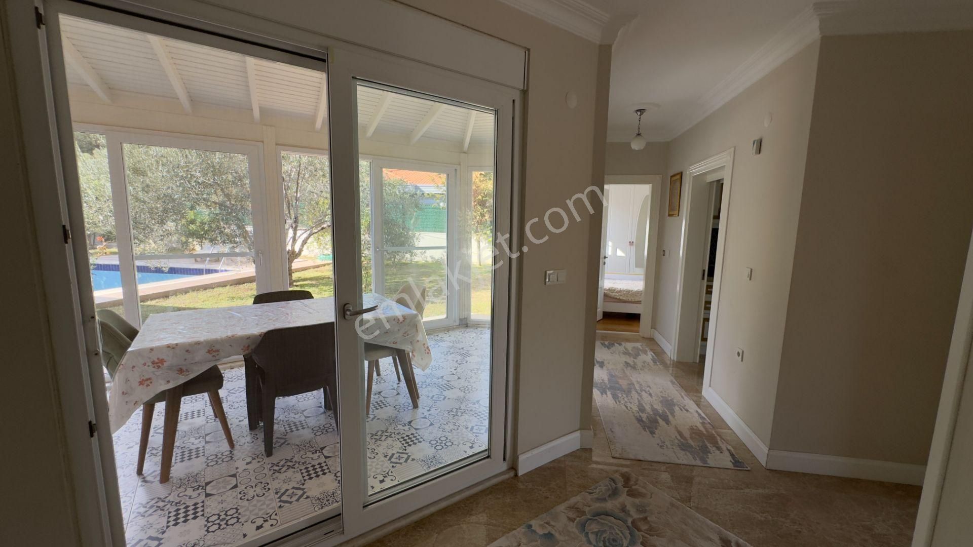 Güre'de Oksijeni Bol Zeytinlik Alan İçerisinde, Kazdağlarının Eteğinde Havuzlu Lüks Villa - Görsel 30