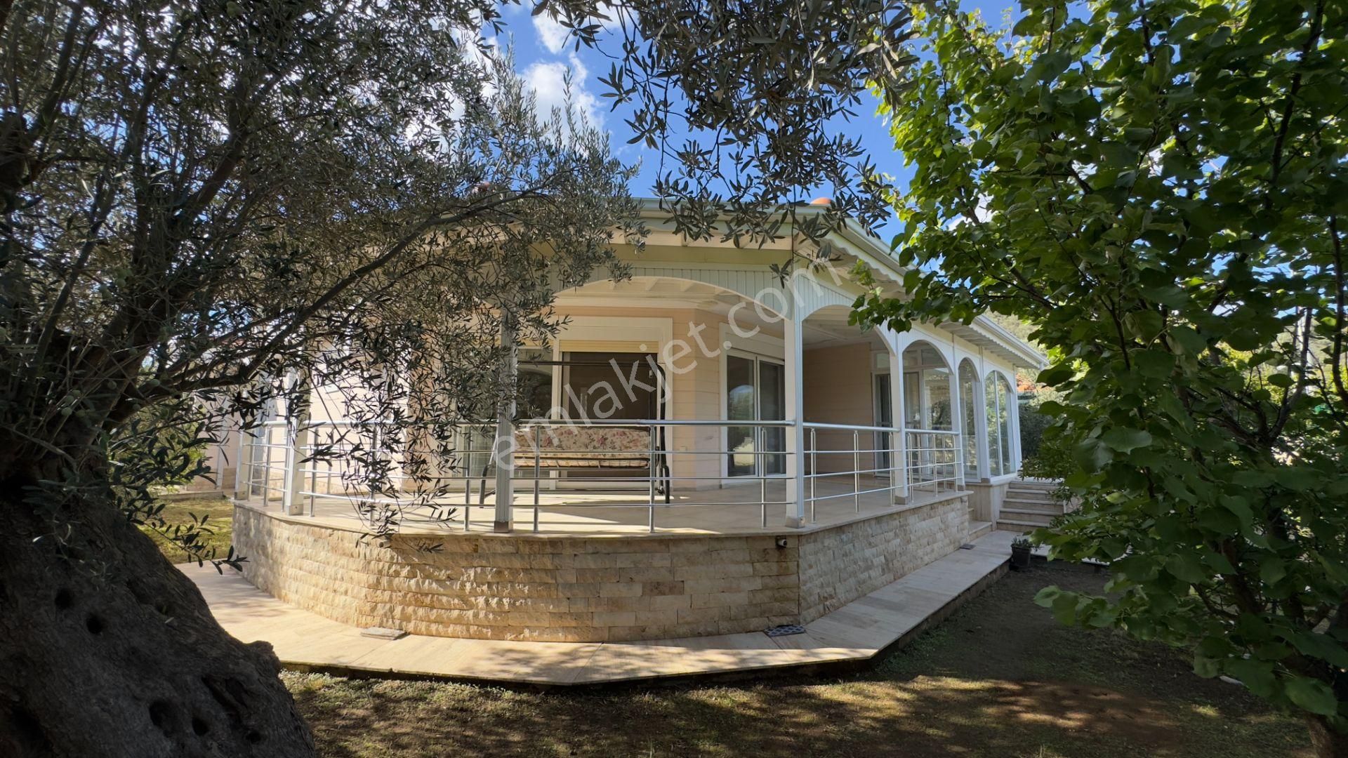 Güre'de Oksijeni Bol Zeytinlik Alan İçerisinde, Kazdağlarının Eteğinde Havuzlu Lüks Villa - Görsel 64