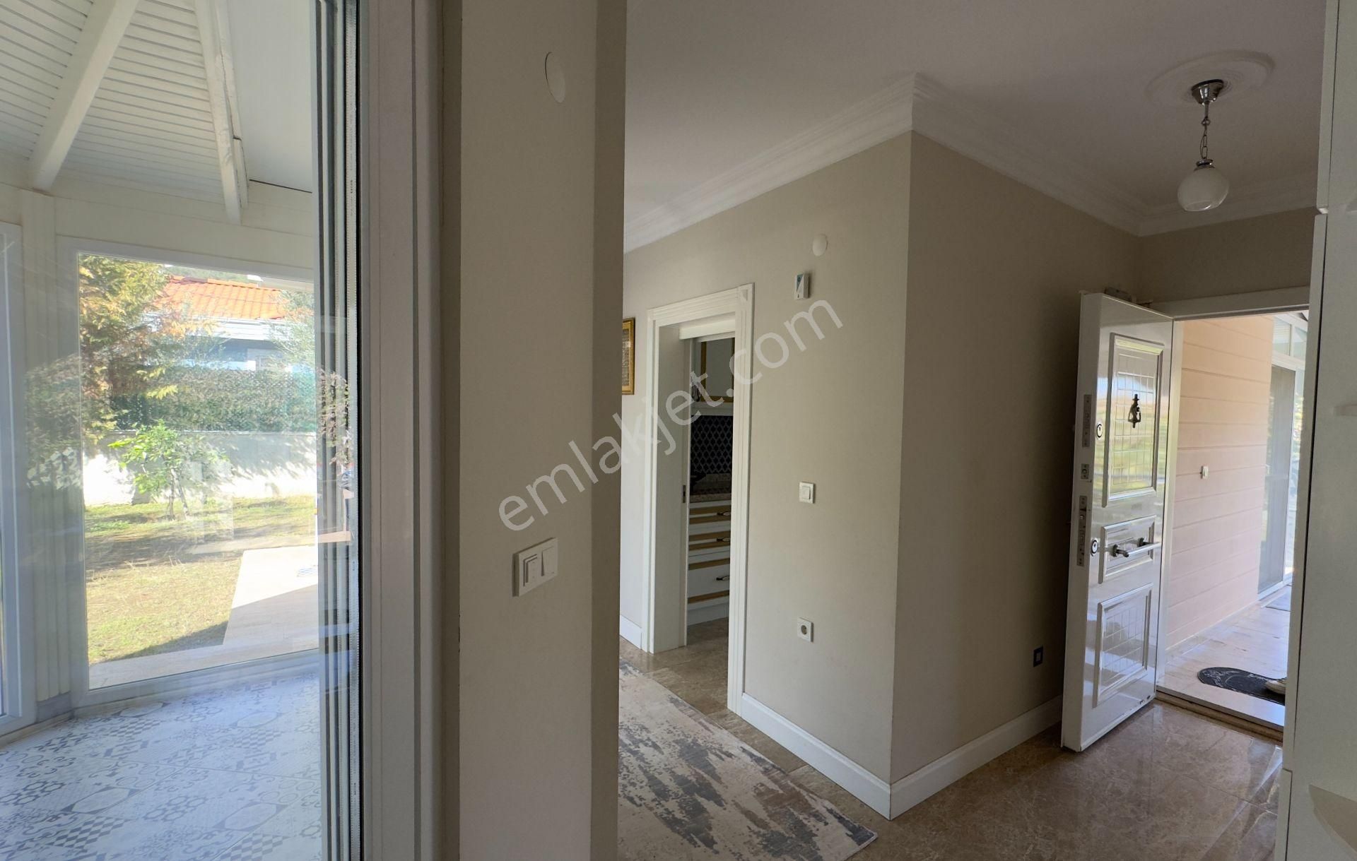 Güre'de Oksijeni Bol Zeytinlik Alan İçerisinde, Kazdağlarının Eteğinde Havuzlu Lüks Villa - Görsel 24