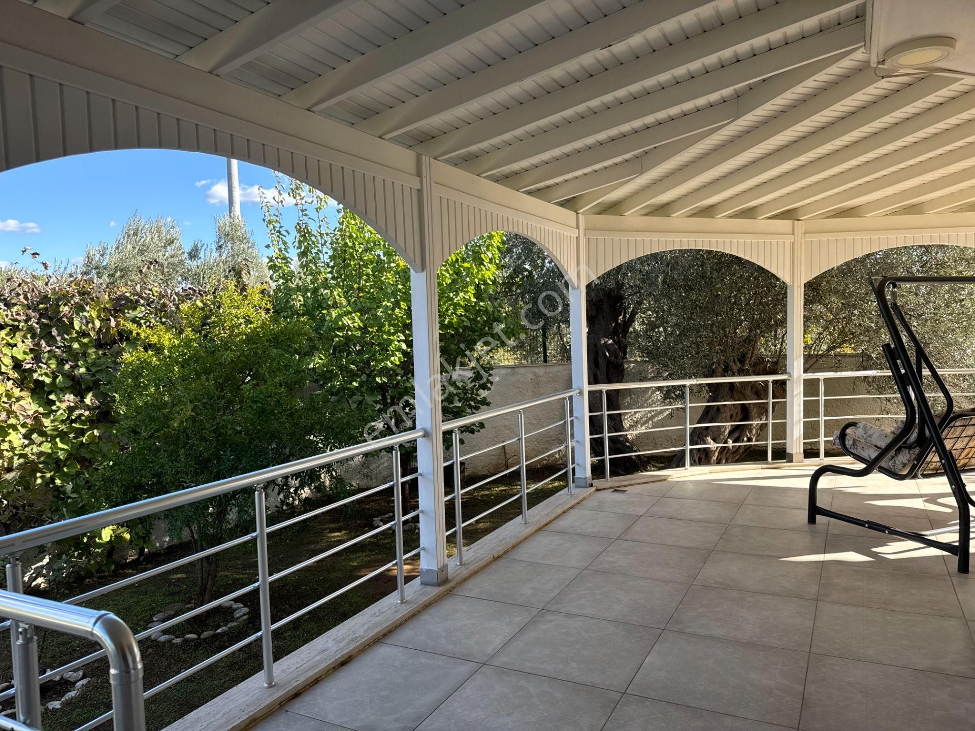 Güre'de Oksijeni Bol Zeytinlik Alan İçerisinde, Kazdağlarının Eteğinde Havuzlu Lüks Villa - Görsel 19