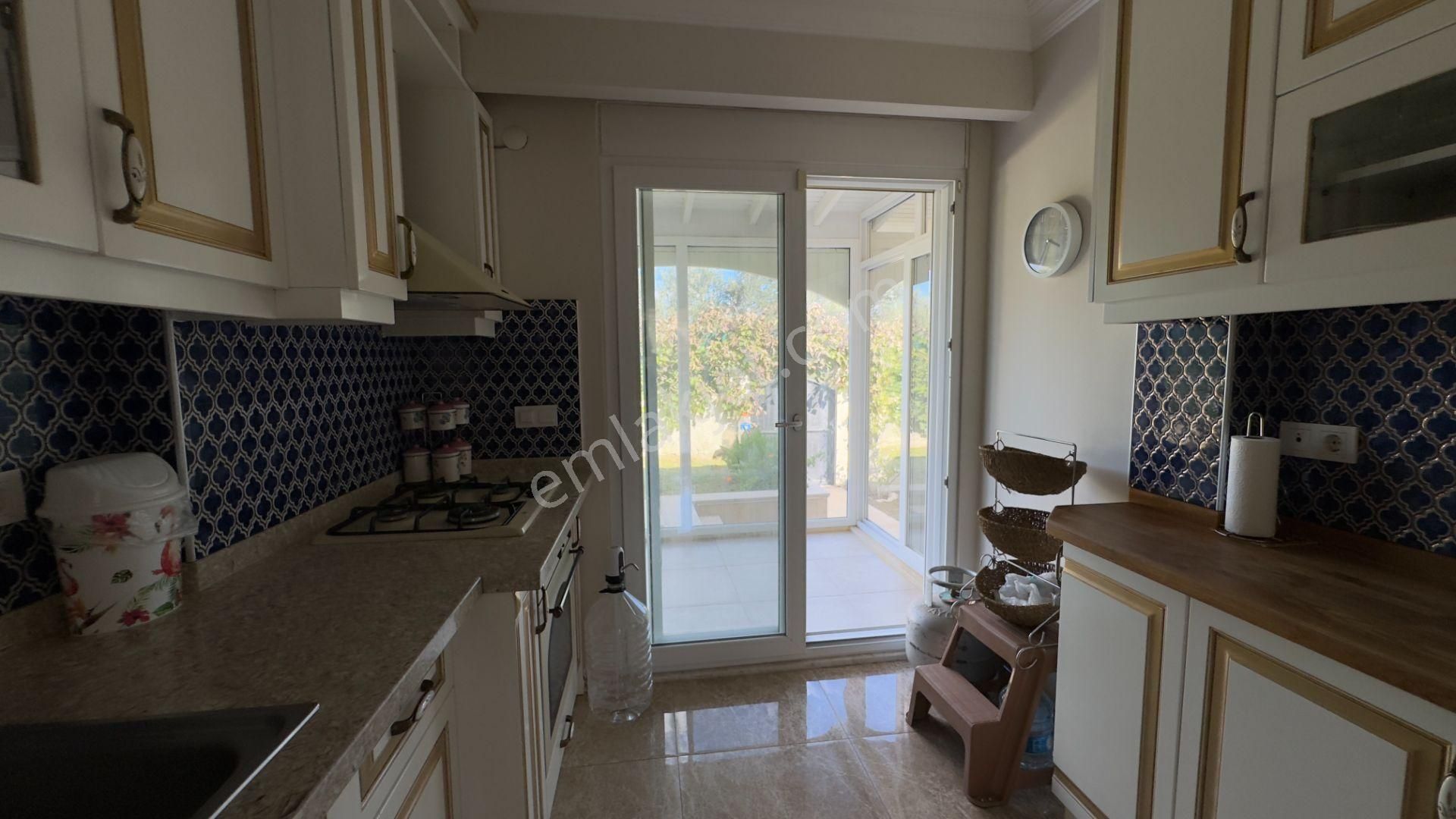 Güre'de Oksijeni Bol Zeytinlik Alan İçerisinde, Kazdağlarının Eteğinde Havuzlu Lüks Villa - Görsel 37