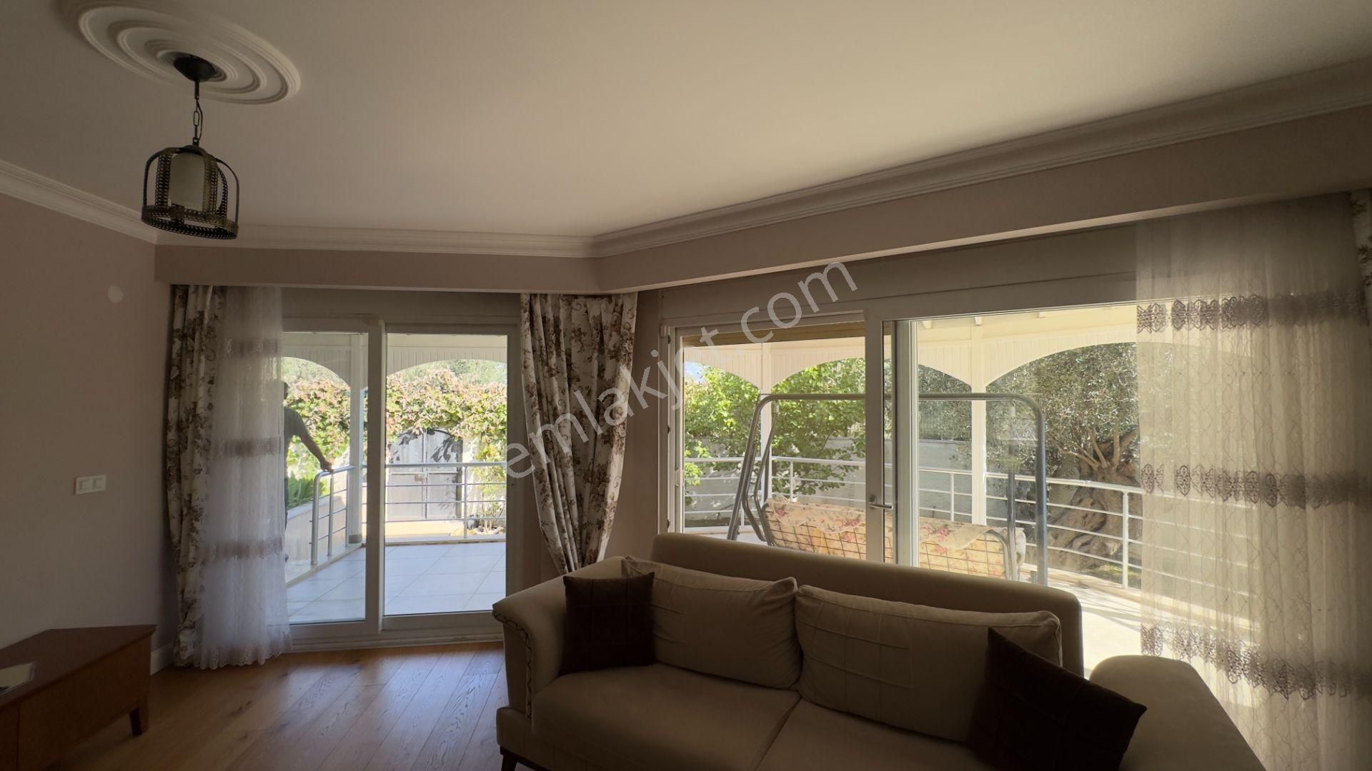 Güre'de Oksijeni Bol Zeytinlik Alan İçerisinde, Kazdağlarının Eteğinde Havuzlu Lüks Villa - Görsel 46