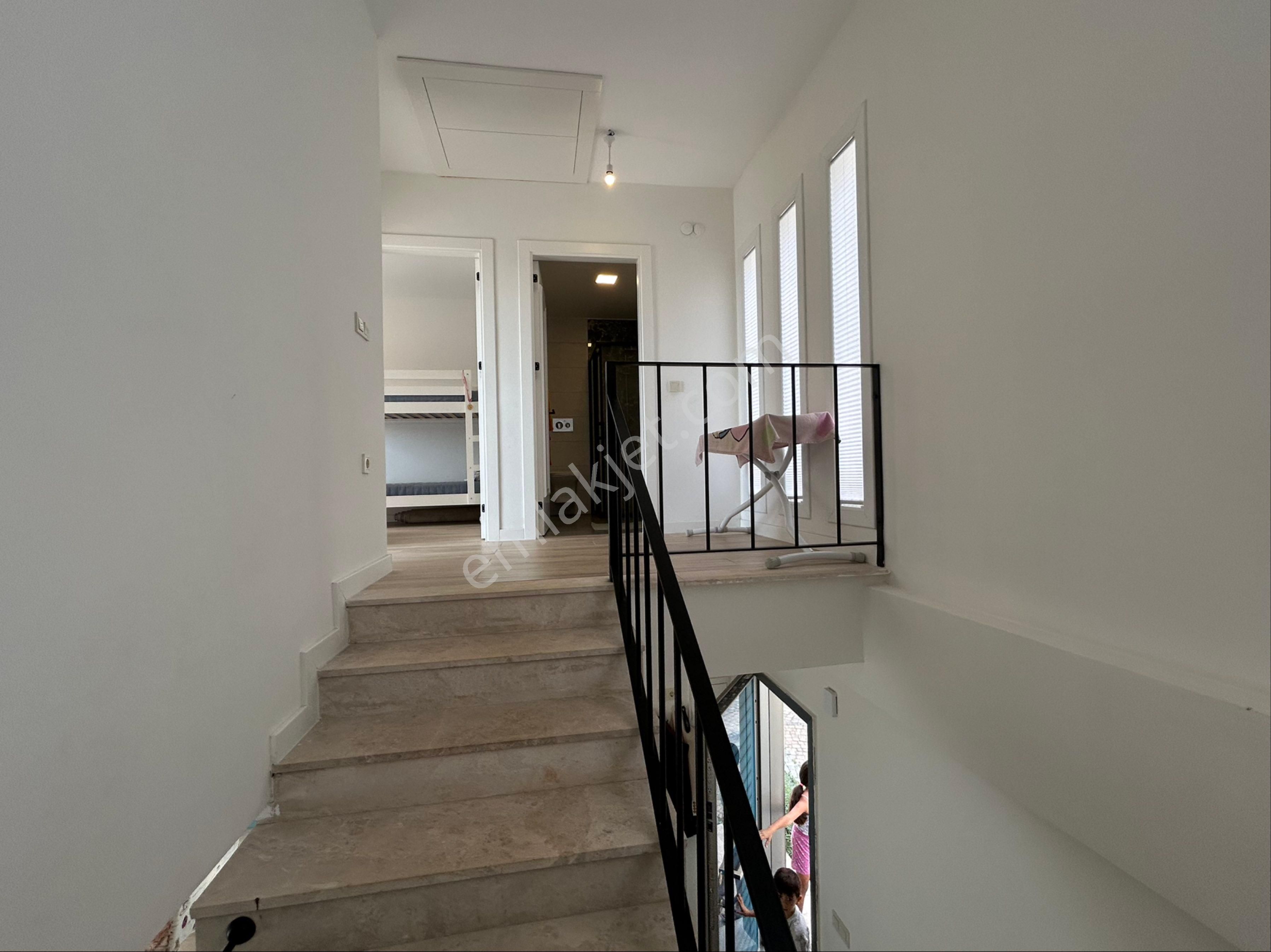 Didin Akbükte Deniz Manzaralı Villa - Görsel 29