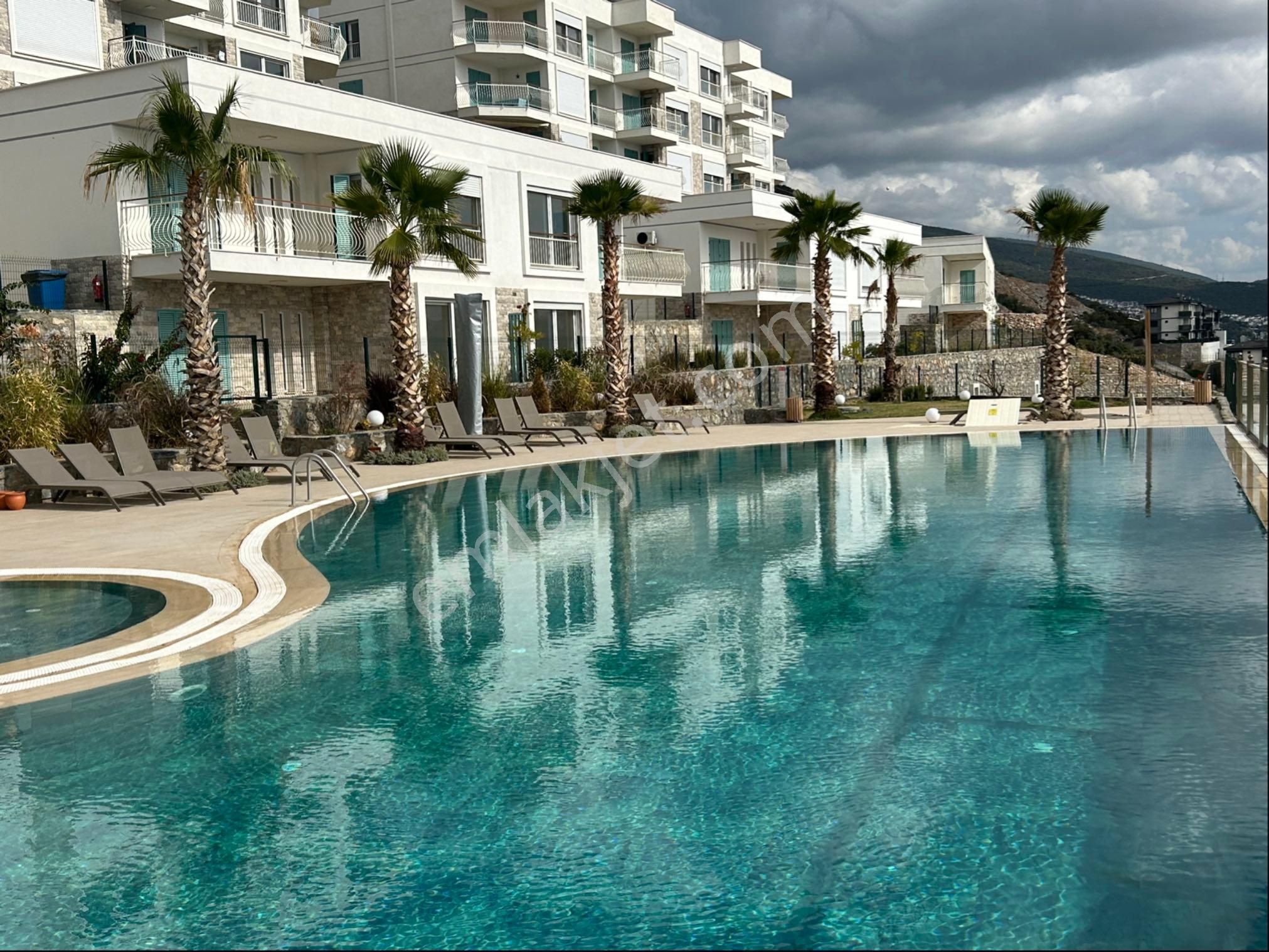 Didin Akbükte Deniz Manzaralı Villa