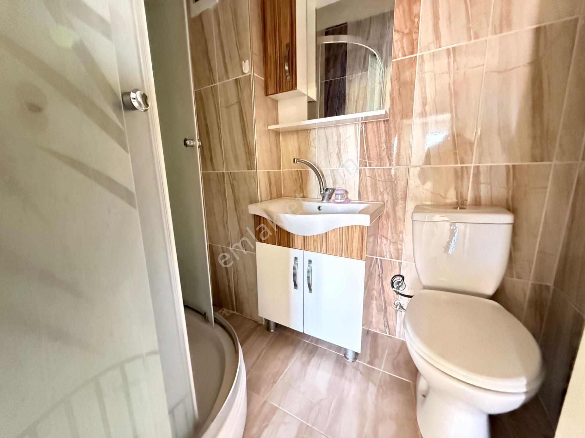 Keçiörende 3+1 Geniş Ebveyn Banyolu Geniş Yapılı Manzaralı Daire - Görsel 7