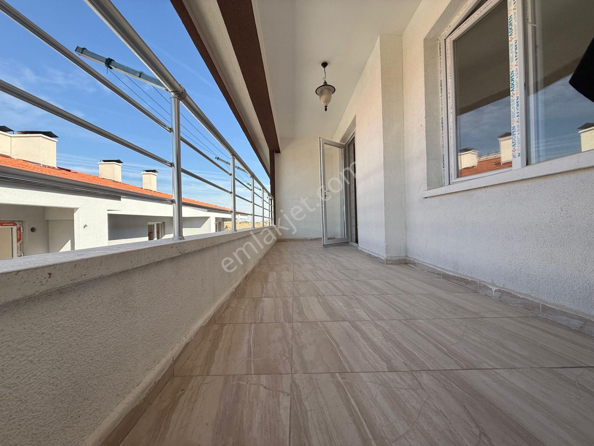 Keçiörende 3+1 Geniş Ebveyn Banyolu Geniş Yapılı Manzaralı Daire - Görsel 5