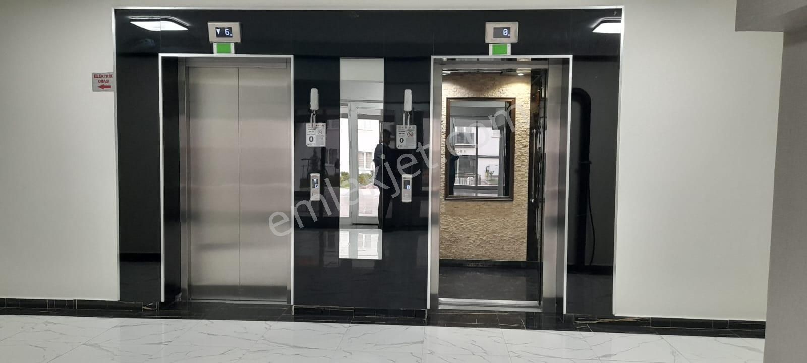 Satılık Sincan Vatan Sitesi 4+1 Net 175 M2 Süper Daire - Görsel 29