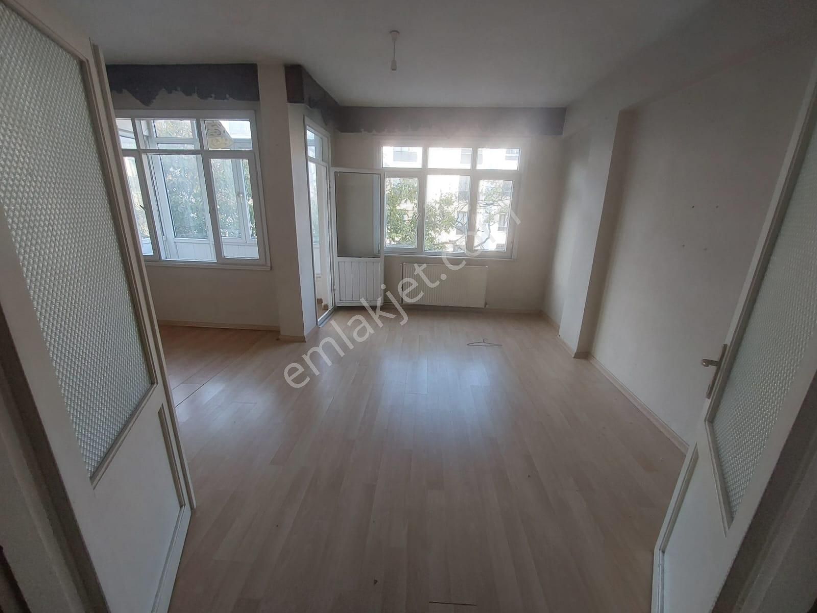 Tantavi Mahallesinde 2+1 Arakat Daire Merkeze Yakın - Görsel 4