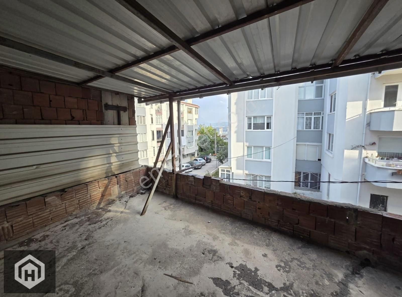 Bursa Mudanya'da Satılık Sahile Yakın 100mt2 3 Katlı Müstakilev - Görsel 6