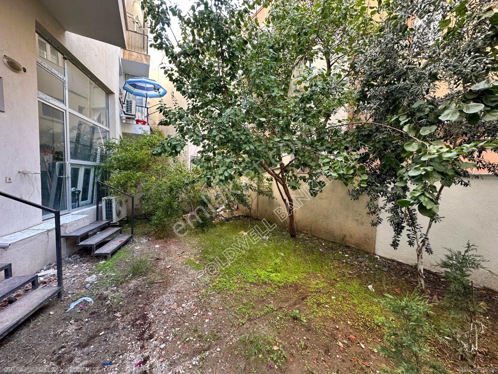 İzmir Mithatpaşa Caddesi'nde Prestijli Lokasyonda Satılık Dükkan - Görsel 8