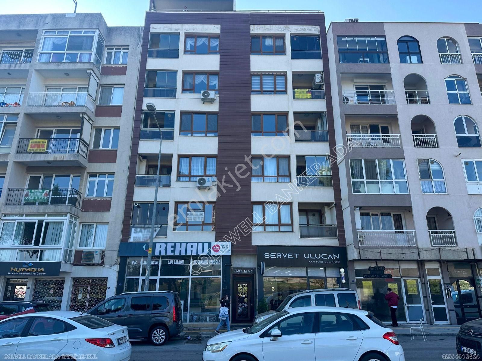İzmir Mithatpaşa Caddesi'nde Prestijli Lokasyonda Satılık Dükkan - Görsel 4