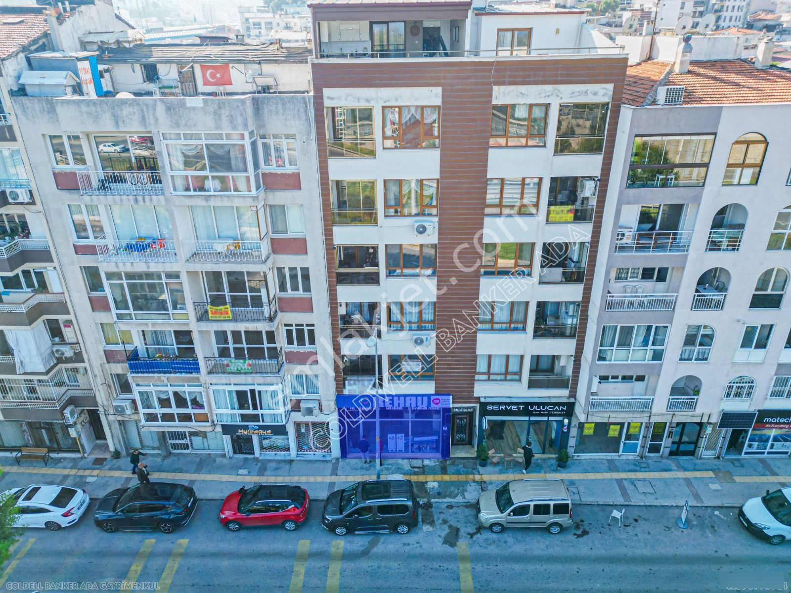 İzmir Mithatpaşa Caddesi'nde Prestijli Lokasyonda Satılık Dükkan - Görsel 3