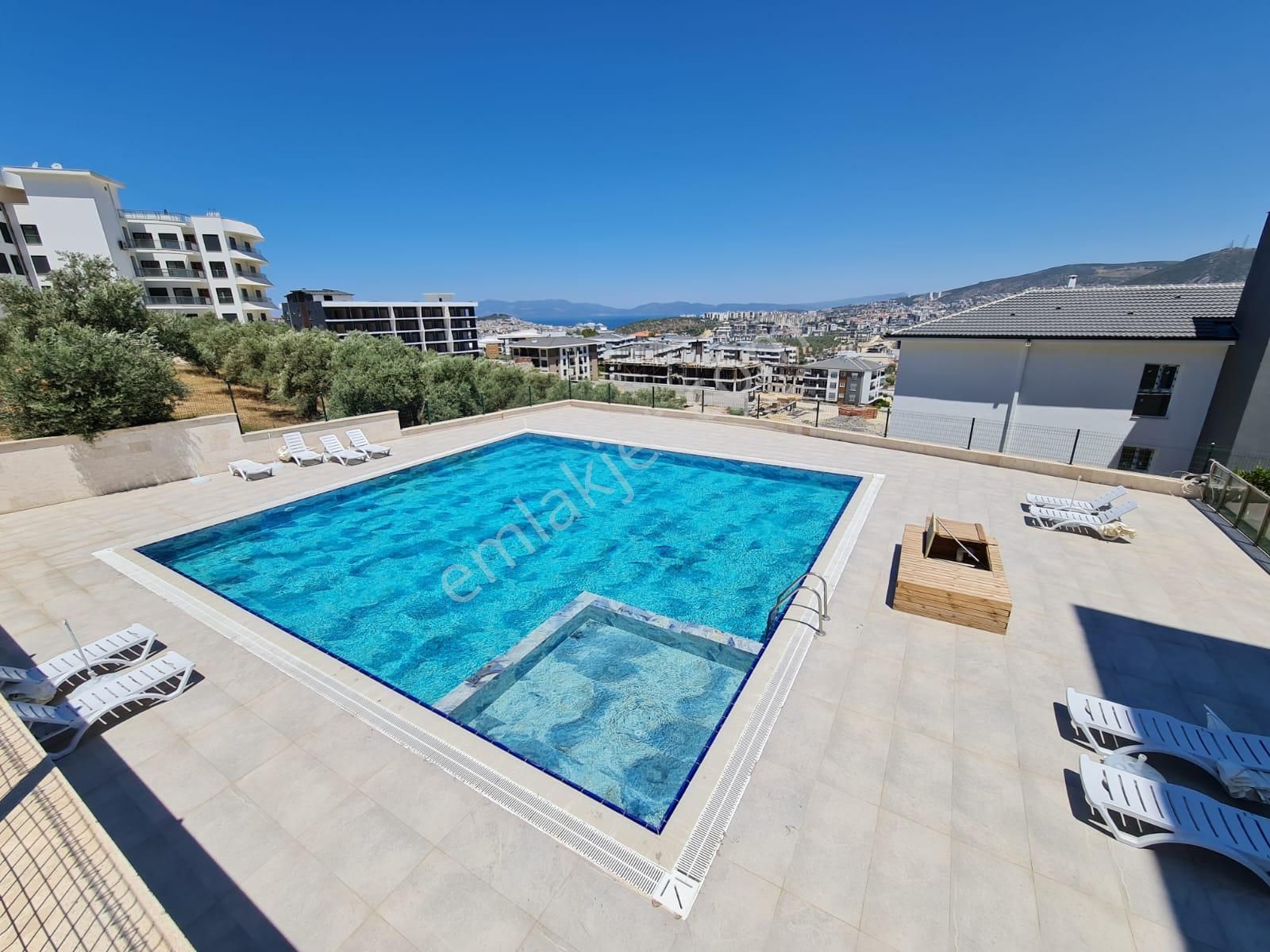 Bahçeli Bahçe Katı 2+1 Tertemiz Havası Ve Havuzu İle Yaşam Fırsatı - Görsel 17