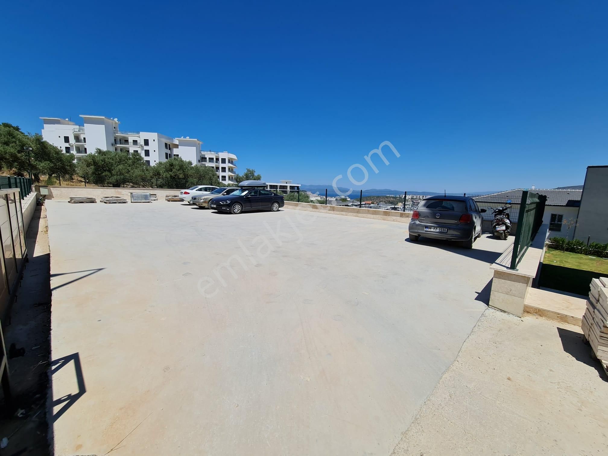 Bahçeli Bahçe Katı 2+1 Tertemiz Havası Ve Havuzu İle Yaşam Fırsatı - Görsel 18