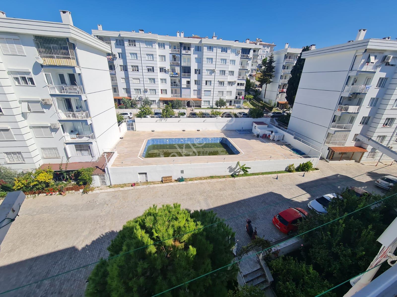 Deniz Manzaralı, Ayrı Mutfaklı, Havuzlu 2+1 Denize 650 Mt - Görsel 18