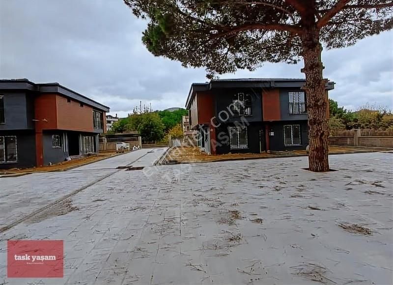 İstanbul Şilede Orman Manzaralı Müstakil Bahçeli 7 Satılık Villa - Görsel 23