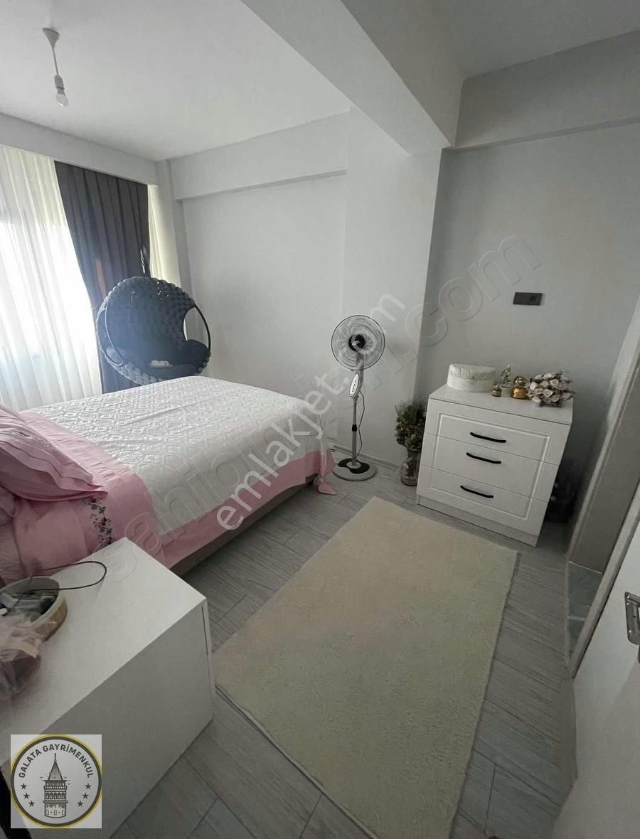 Cumhuriyet Mahallesinde 3+1 Kapalı Mutfak Yeni Daire - Görsel 4