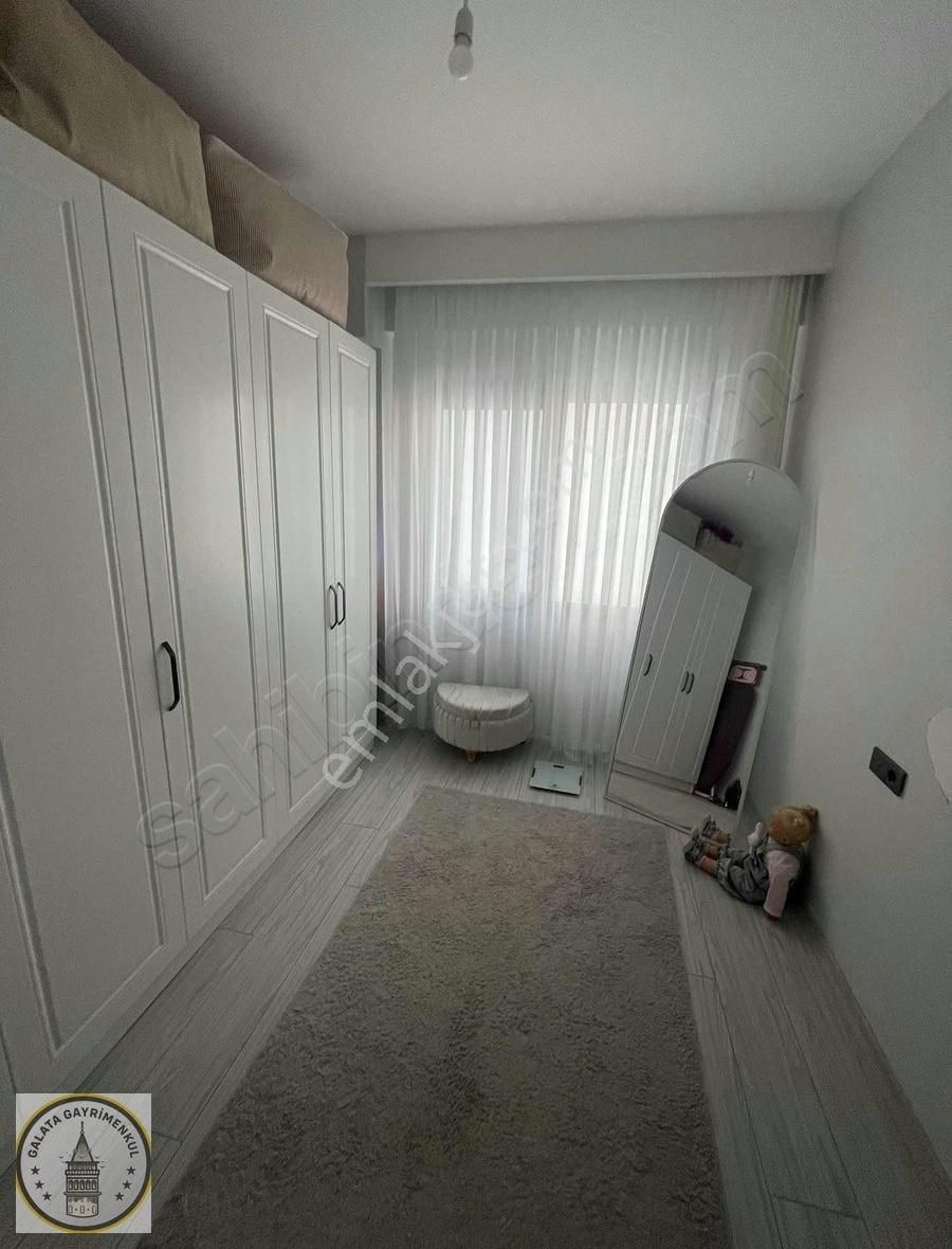 Cumhuriyet Mahallesinde 3+1 Kapalı Mutfak Yeni Daire - Görsel 5