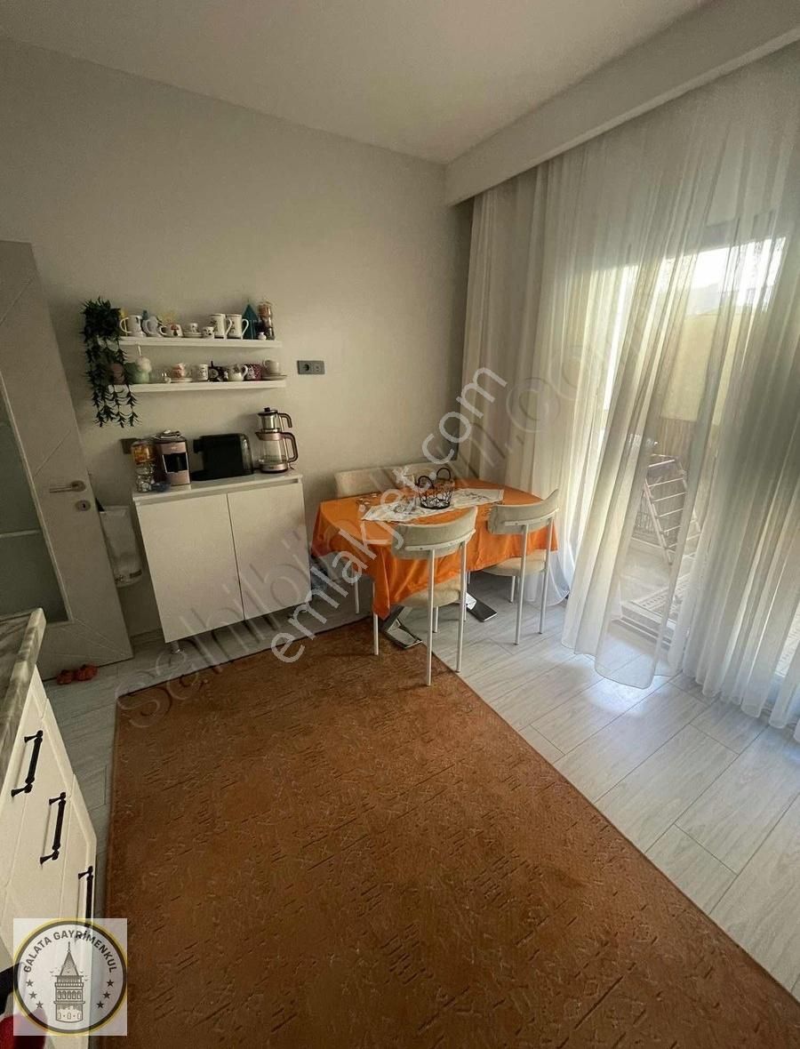 Cumhuriyet Mahallesinde 3+1 Kapalı Mutfak Yeni Daire - Görsel 16