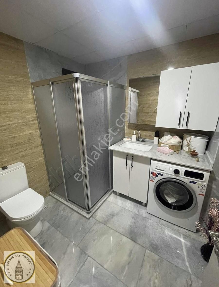 Cumhuriyet Mahallesinde 3+1 Kapalı Mutfak Yeni Daire - Görsel 11