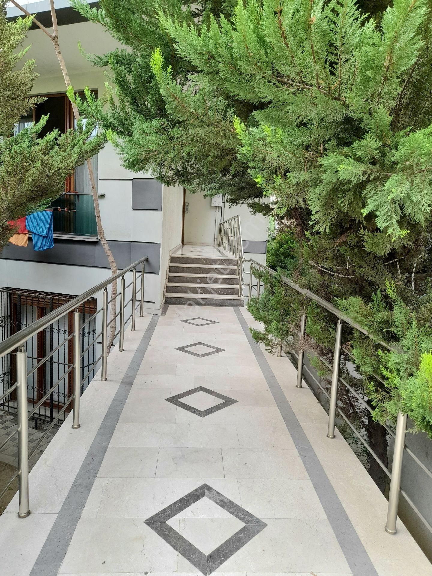 Maltepe Küçükyalı Metrosuna Yakin2+1 Satılık Daire - Görsel 15