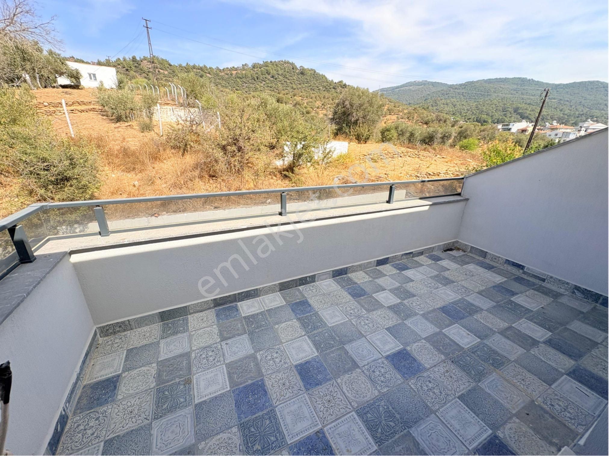 Özderede Denize 300mt Kapalı Mutfak Ve Otopark 3+1 Villa - Görsel 27