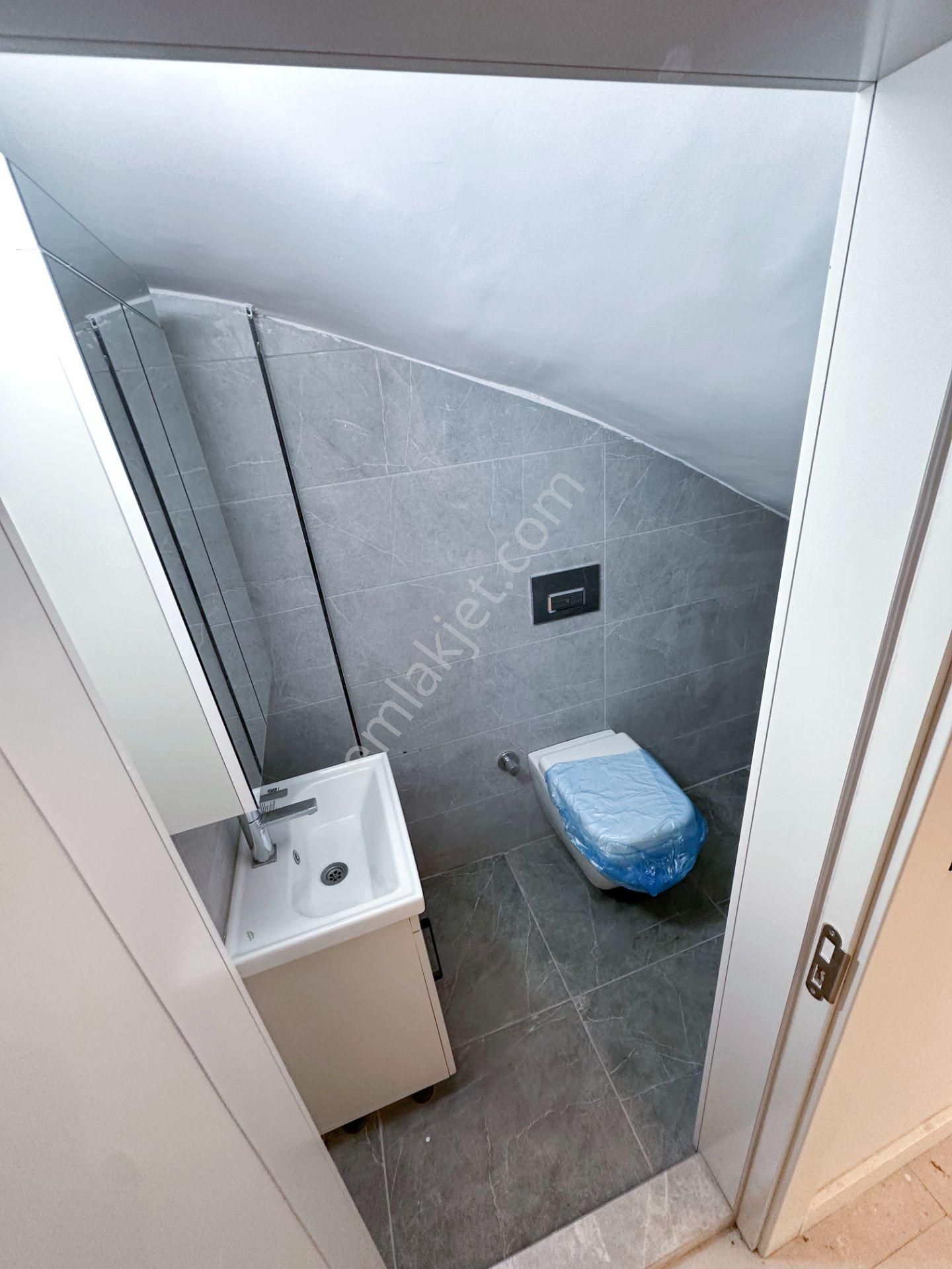 Mert Uçar'dan Satılık Menderes'te Sıfır 4+1 Köşe Konumlu Villa - Görsel 6