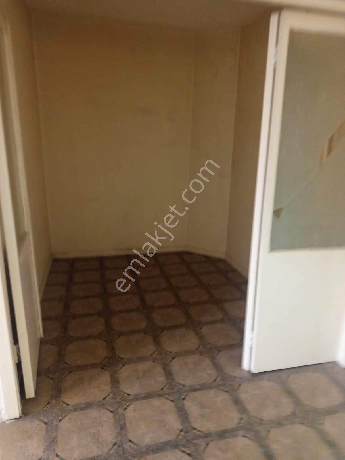 Kurtuluş Mahallesi'nde Satılık Daire Yüksek Giriş Katı - Görsel 8