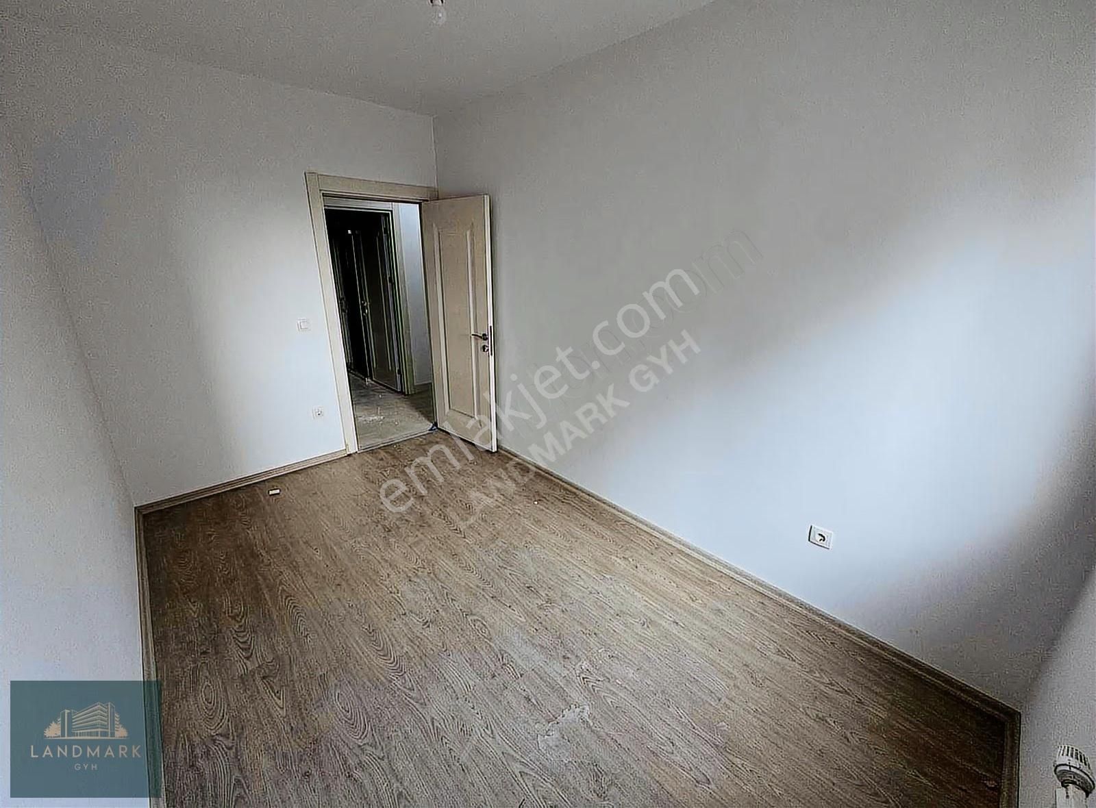 Site Yetkili Ofisi Landmark'tan Kiralık Ebeveyn Banyolu 2+1 - Görsel 19