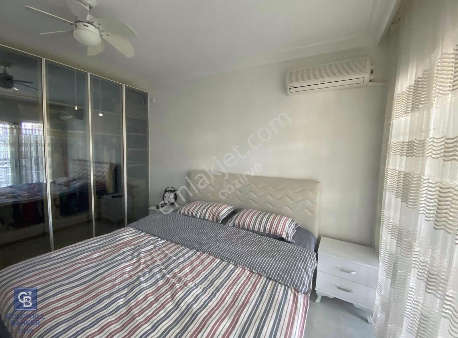 Akbükün Kalbinde,üç Manzarayı Bir Arada Sunan 2+1 Satılık Daire - Görsel 6