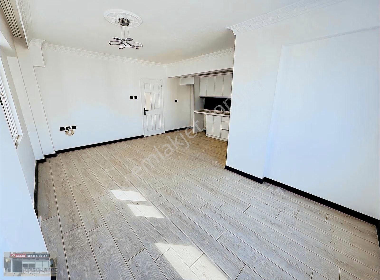 Çamlık' Ta Satılık Masrafsız 2+1 Açık Mutfak Cuma Pazarı İçinde - Görsel 12