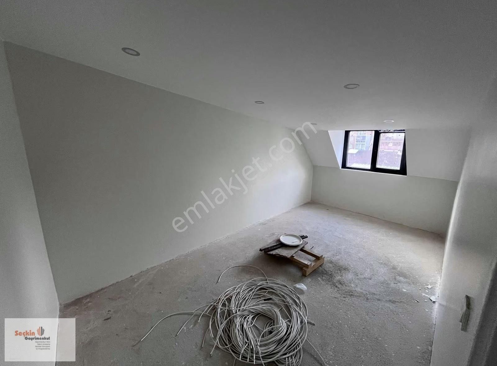 Maltepe Zümrütevlerde 4+2 Dublex İki Daire Olarak Kullanılabilir - Görsel 35