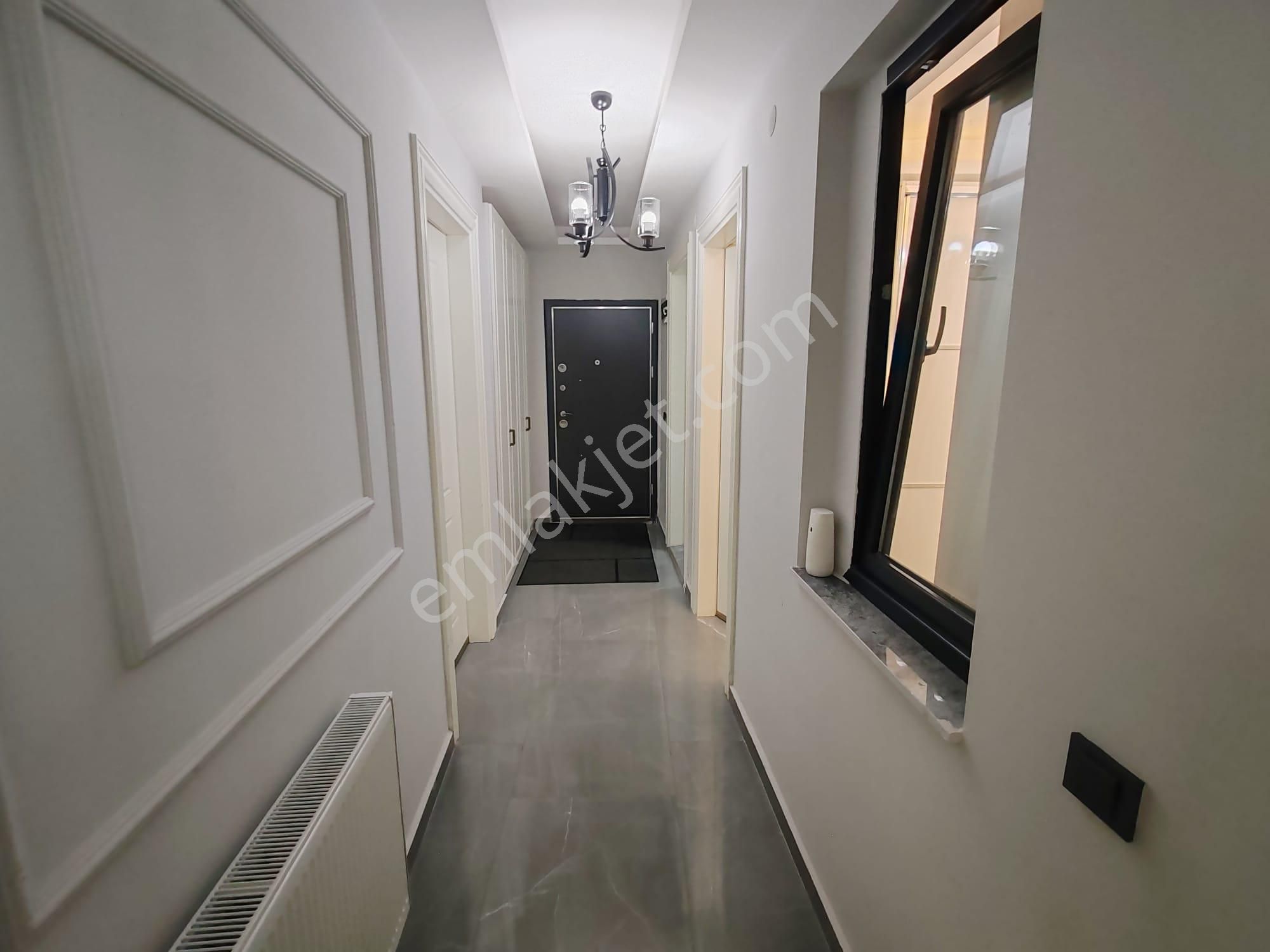 Seferihisar Atatürk Mahallesi (ömür Beldesinde) Kiralık Deniz Manzaralı Eşyalı Lüx Daire - Görsel 15