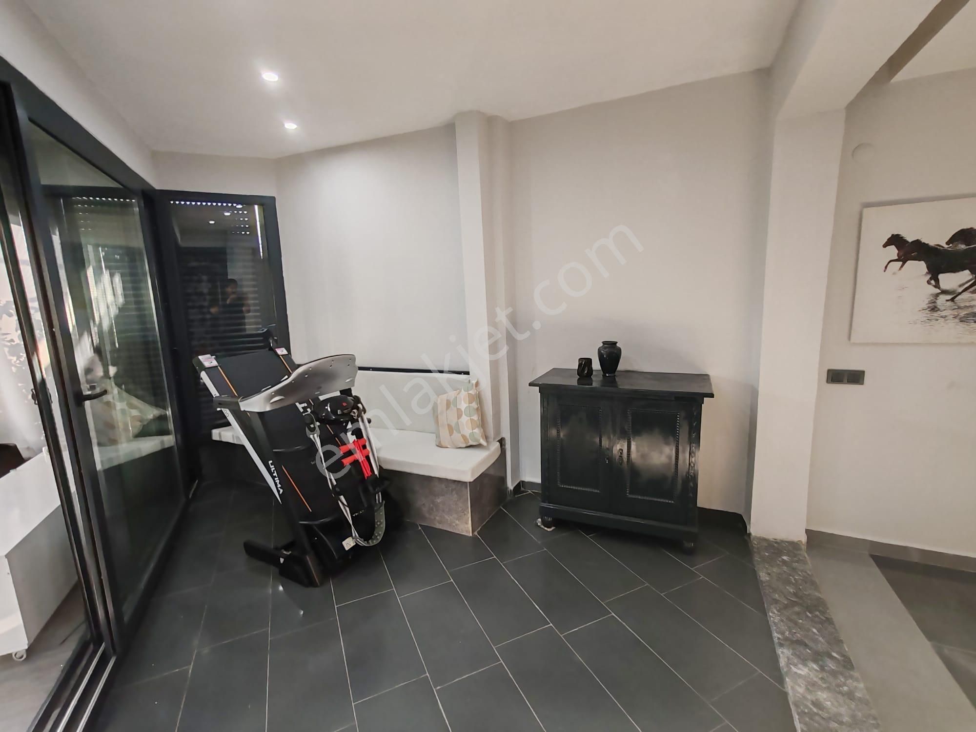 Seferihisar Atatürk Mahallesi (ömür Beldesinde) Kiralık Deniz Manzaralı Eşyalı Lüx Daire - Görsel 21