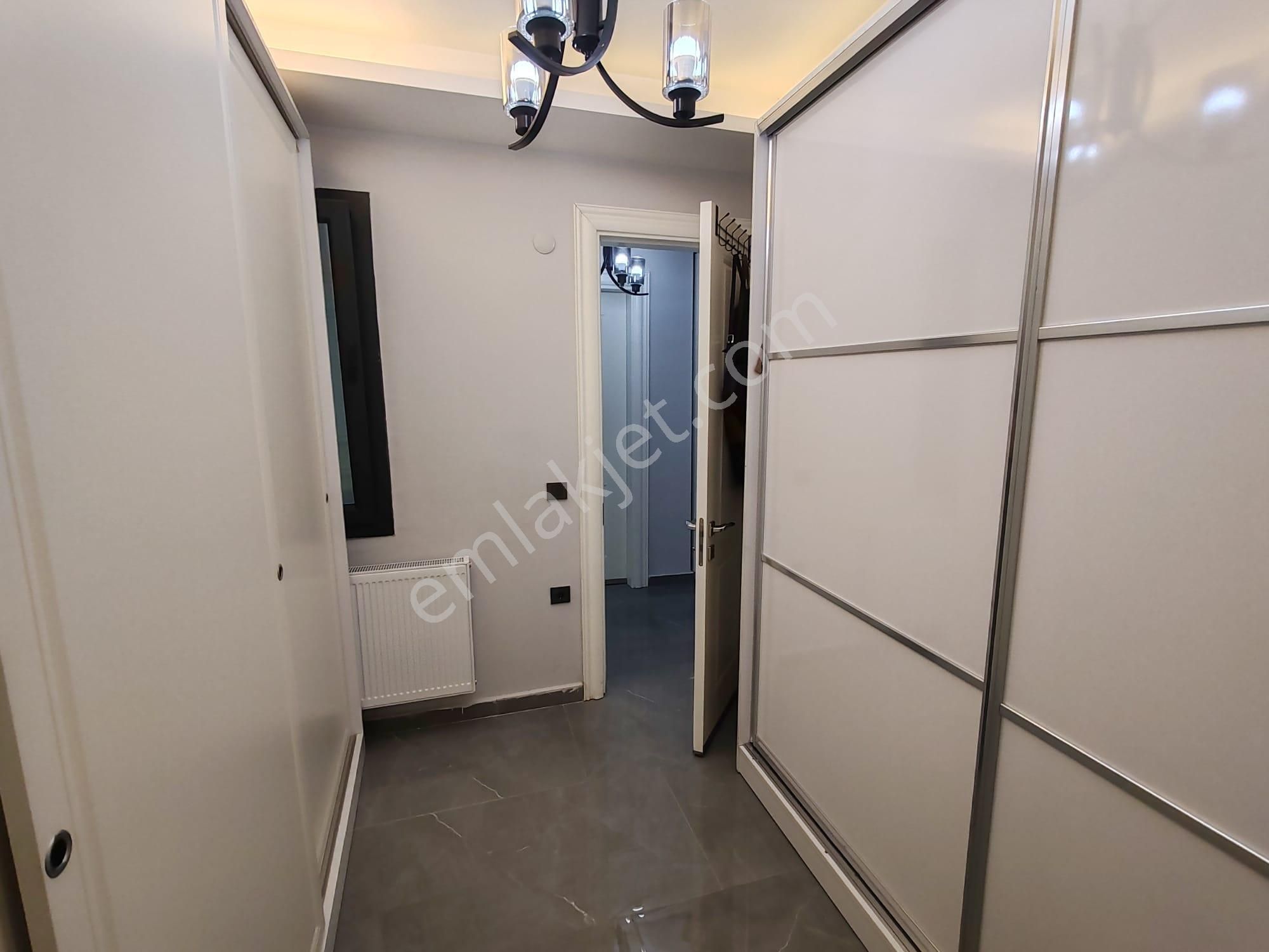 Seferihisar Atatürk Mahallesi (ömür Beldesinde) Kiralık Deniz Manzaralı Eşyalı Lüx Daire - Görsel 18