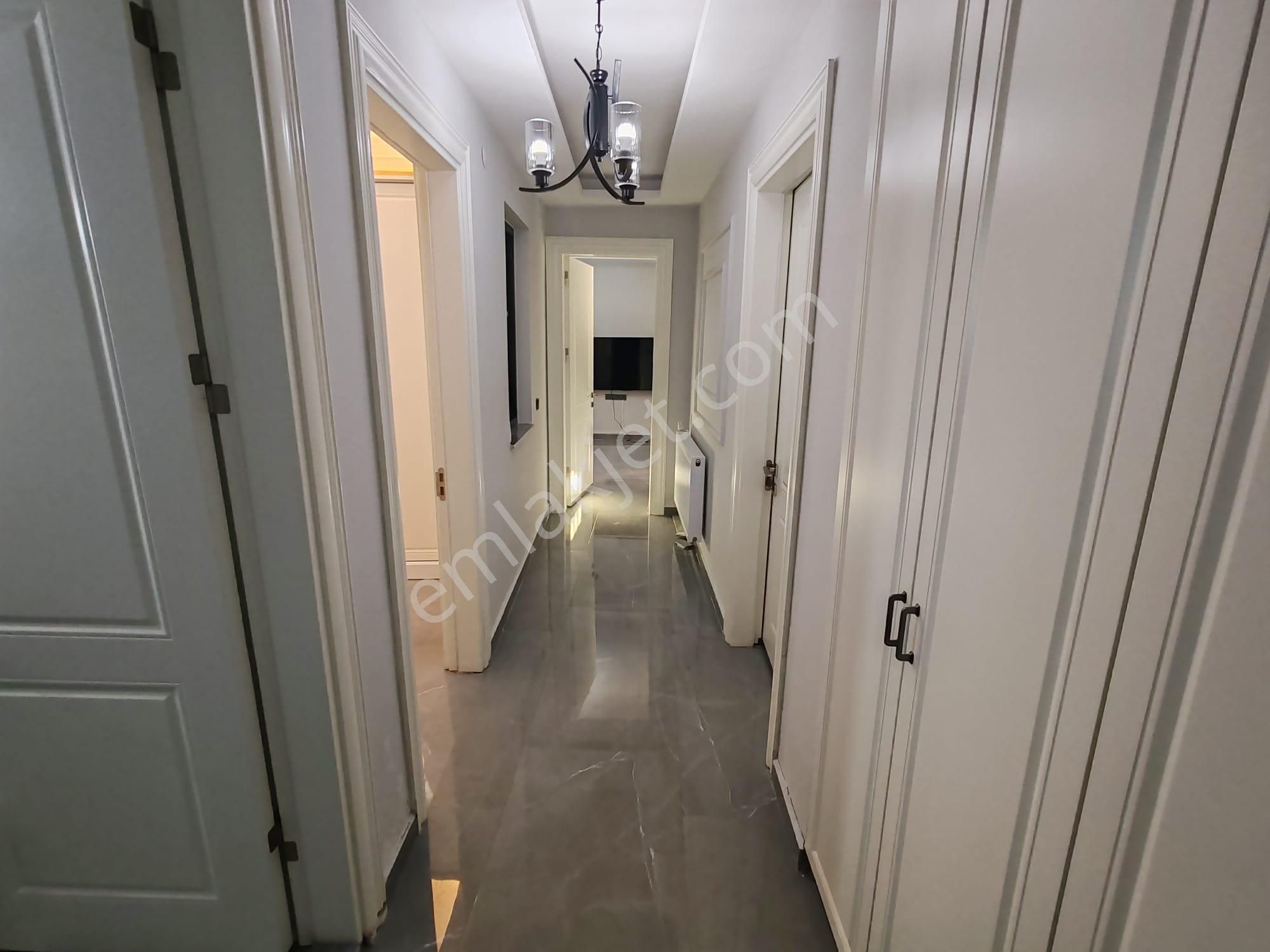 Seferihisar Atatürk Mahallesi (ömür Beldesinde) Kiralık Deniz Manzaralı Eşyalı Lüx Daire - Görsel 5