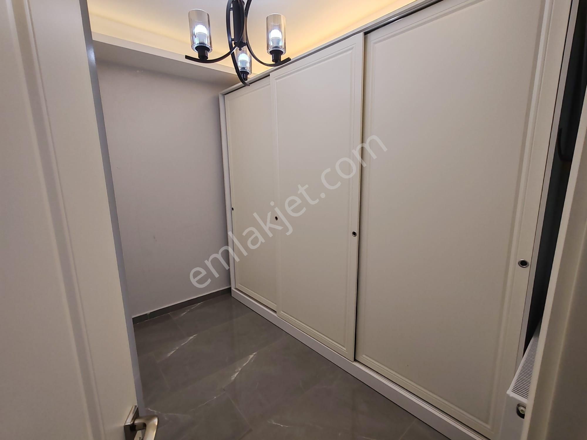 Seferihisar Atatürk Mahallesi (ömür Beldesinde) Kiralık Deniz Manzaralı Eşyalı Lüx Daire - Görsel 16