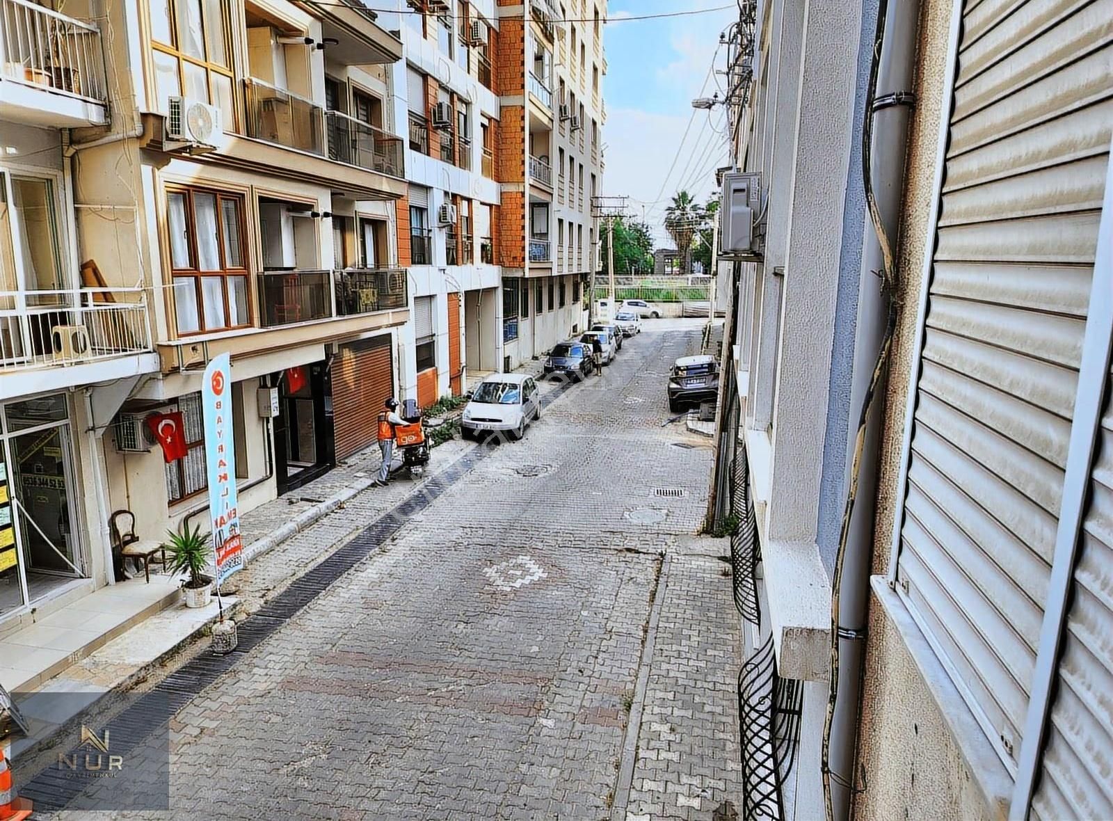 Bayraklı İzban Düzlüğü 3+1 Arakat Satılık Daire - Görsel 12