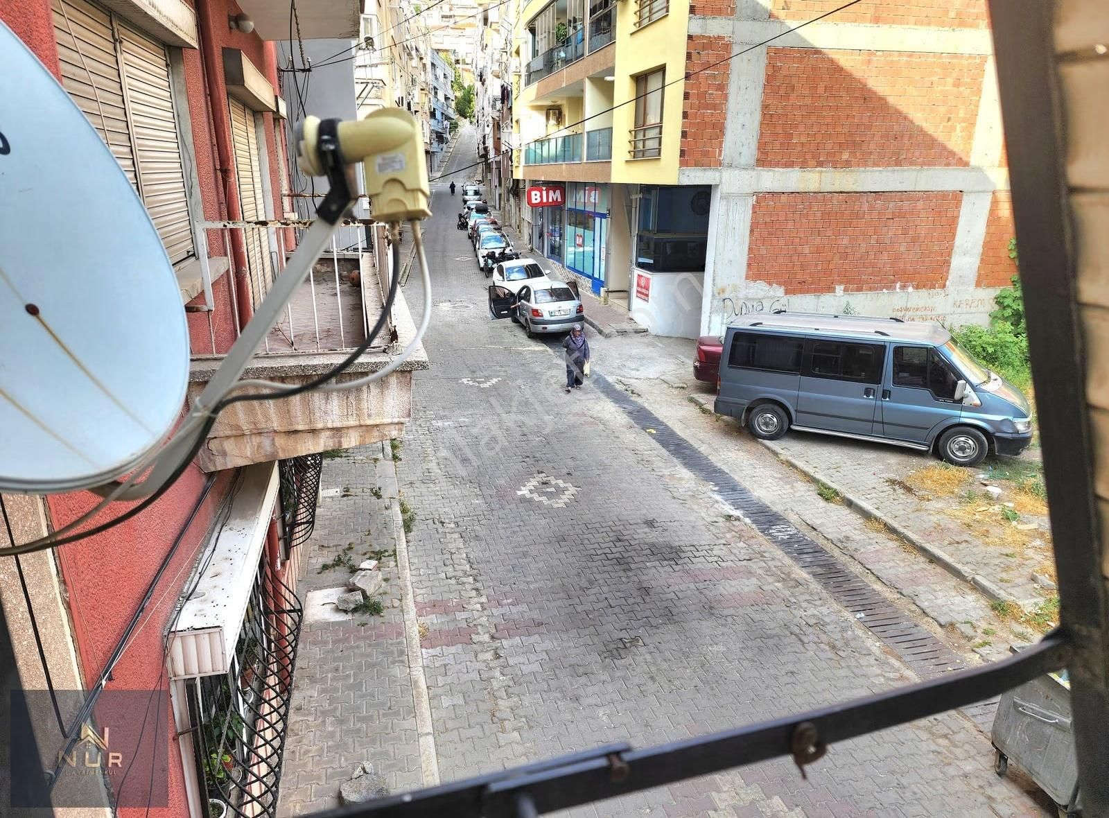 Bayraklı İzban Düzlüğü 3+1 Arakat Satılık Daire - Görsel 9