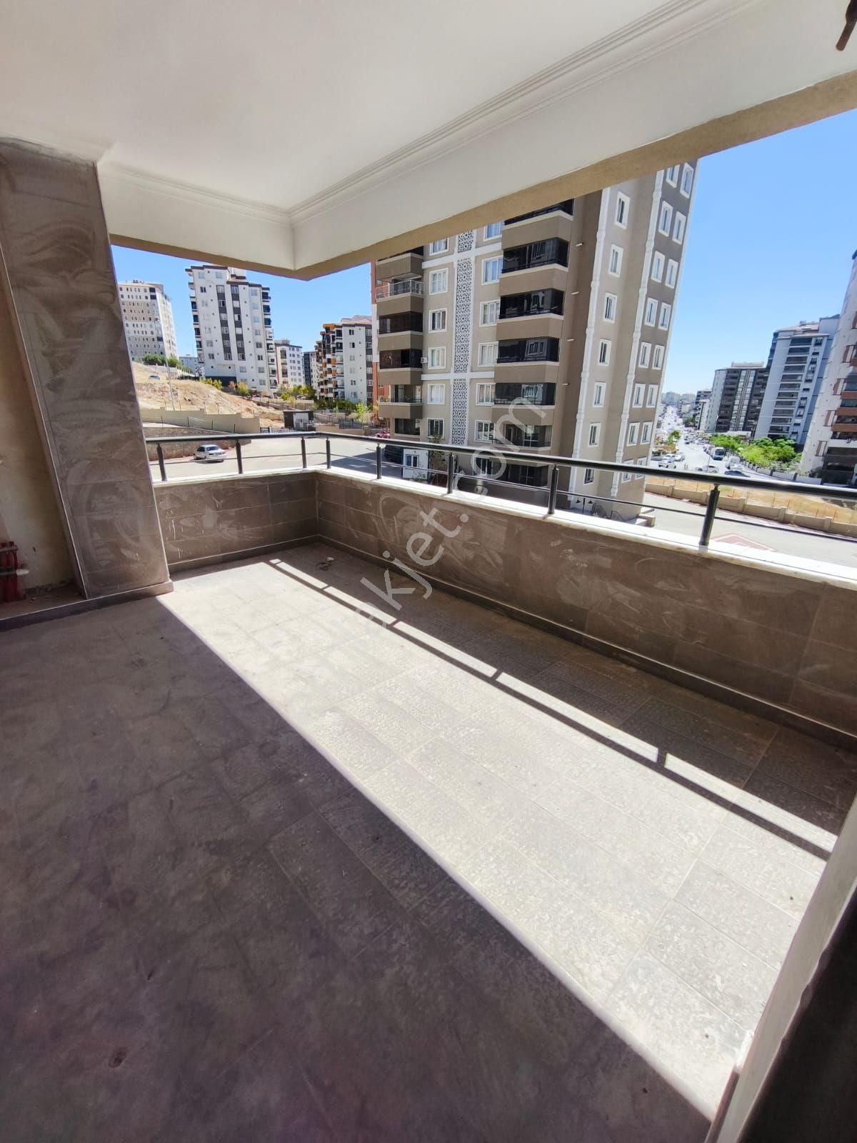 Liv Hastanesi Yanı Satılık Daire - Görsel 9