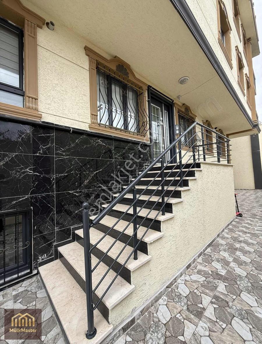 Arnavutköy Taşoluk Mah Kiralık 2+1 Zemin Kat Metroya 5 Dk - Görsel 3