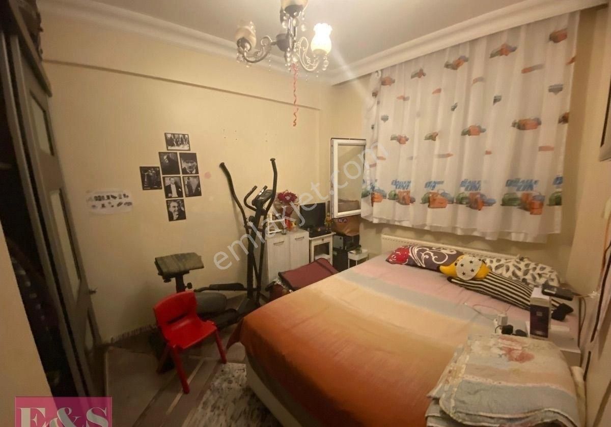 Es Gayrimenkul Cerrahpaşada 2+1 Satılık Daire - Görsel 2