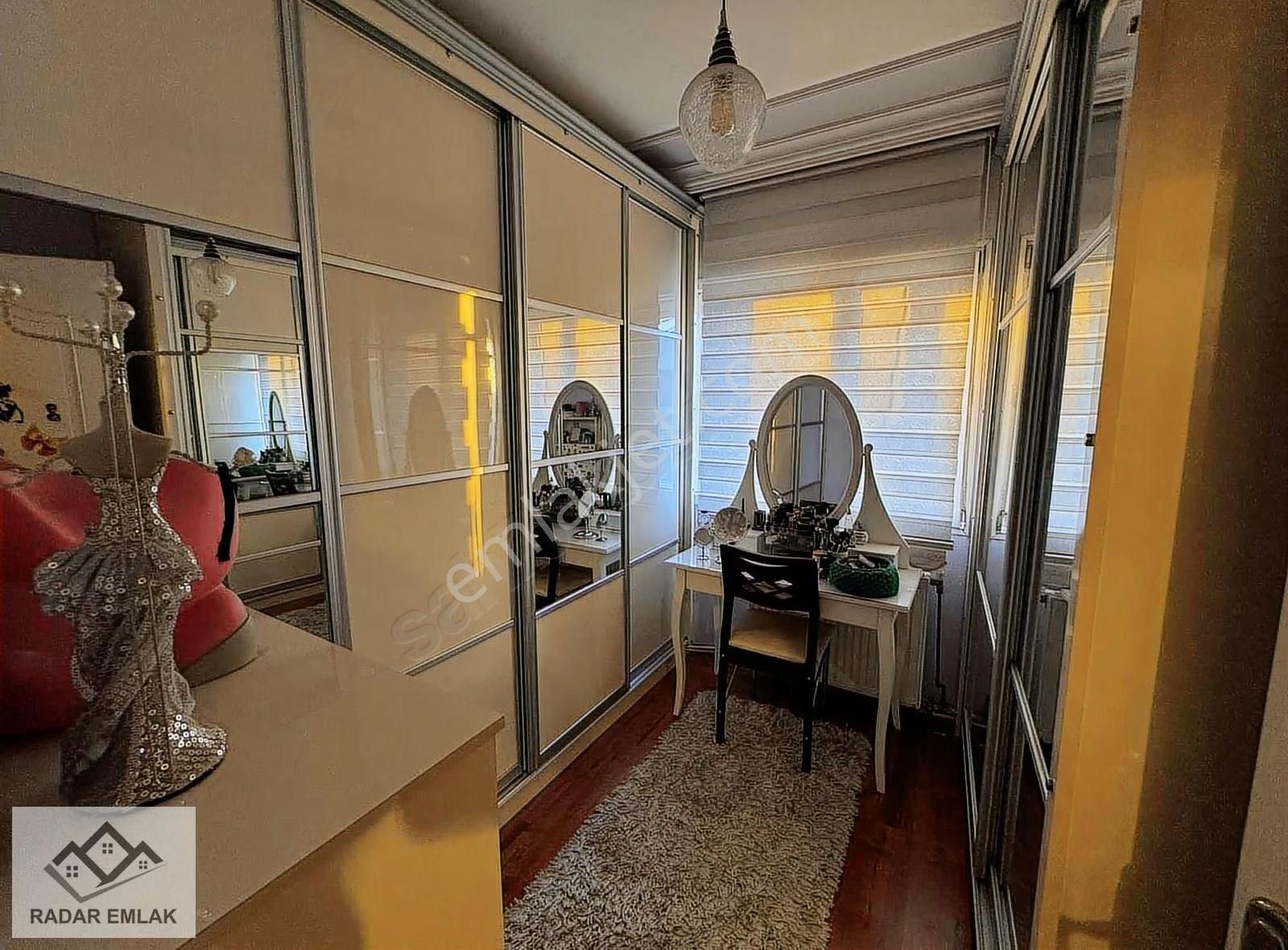 Tepekulede Seyhankent Sitesinde 3+1 Tadilatlı Geniş Daire - Görsel 8