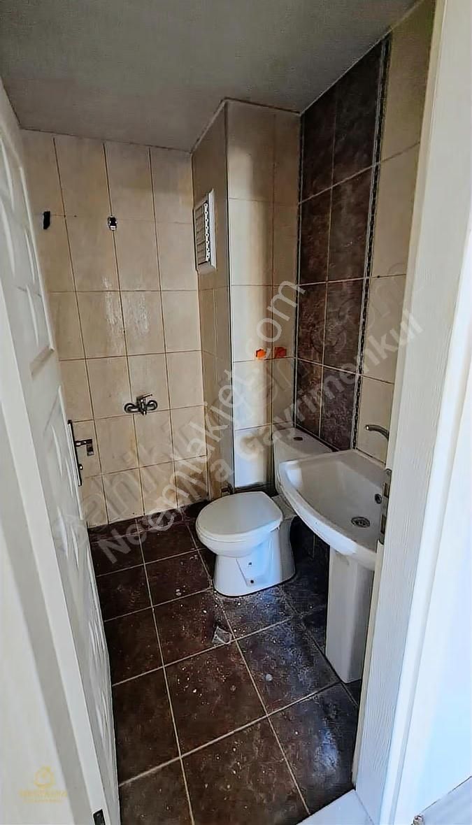 Kızılarık'ta 2+1 90 M2 Katta Uygun Fiyatlı Satılık Daire - Görsel 6