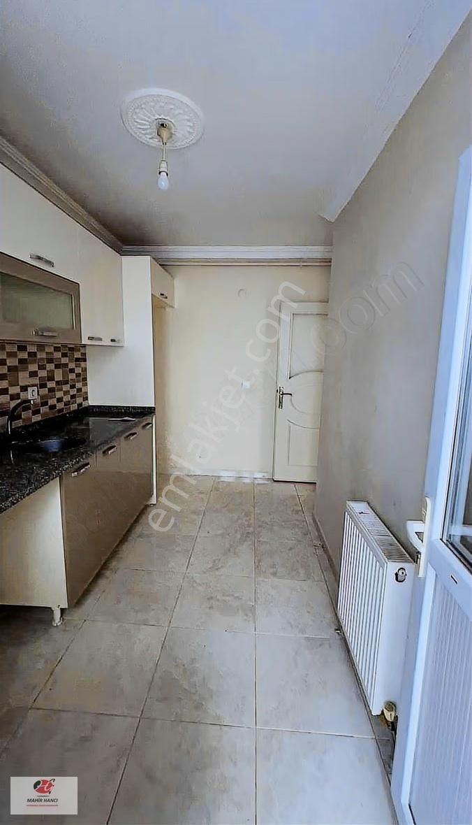 Kiralık 2+1 Ara Kat Daire
